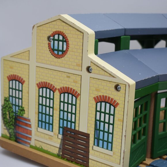 Thomas & Friends Y4367 Mattel Wooden Railway Tidmouth Sheds Turntable Roundabout - Picture 2 of 16